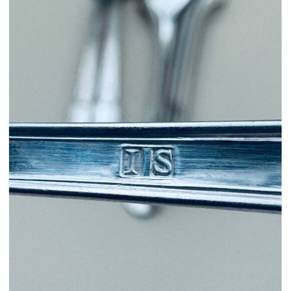 International Silver Rogers 1940 Treasure Silverplate Salad Forks Set Of 8 Vinta - Picture 9 of 10